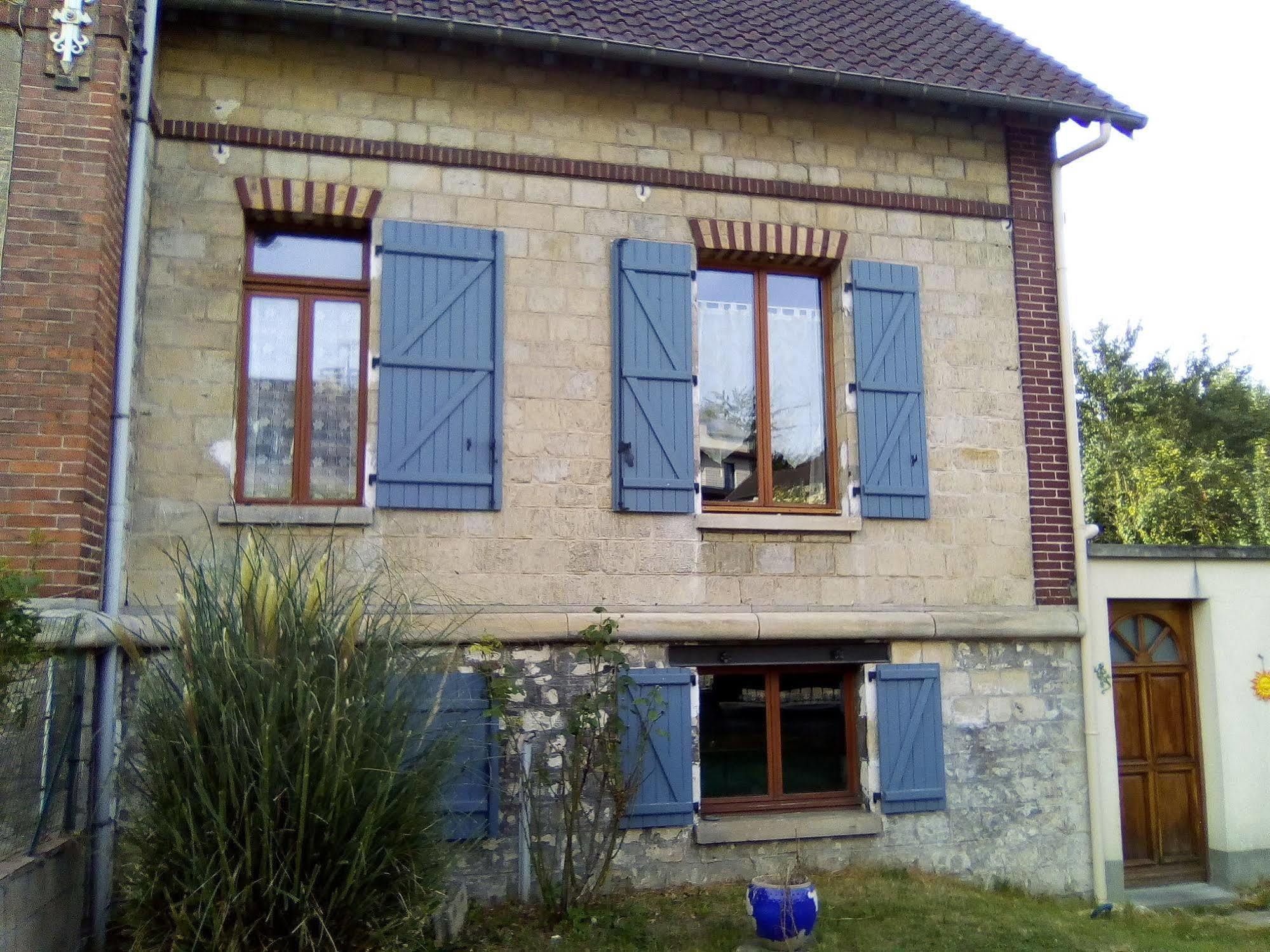 Loc'Apparts Beaumont-sur-Oise Eksteriør bilde
